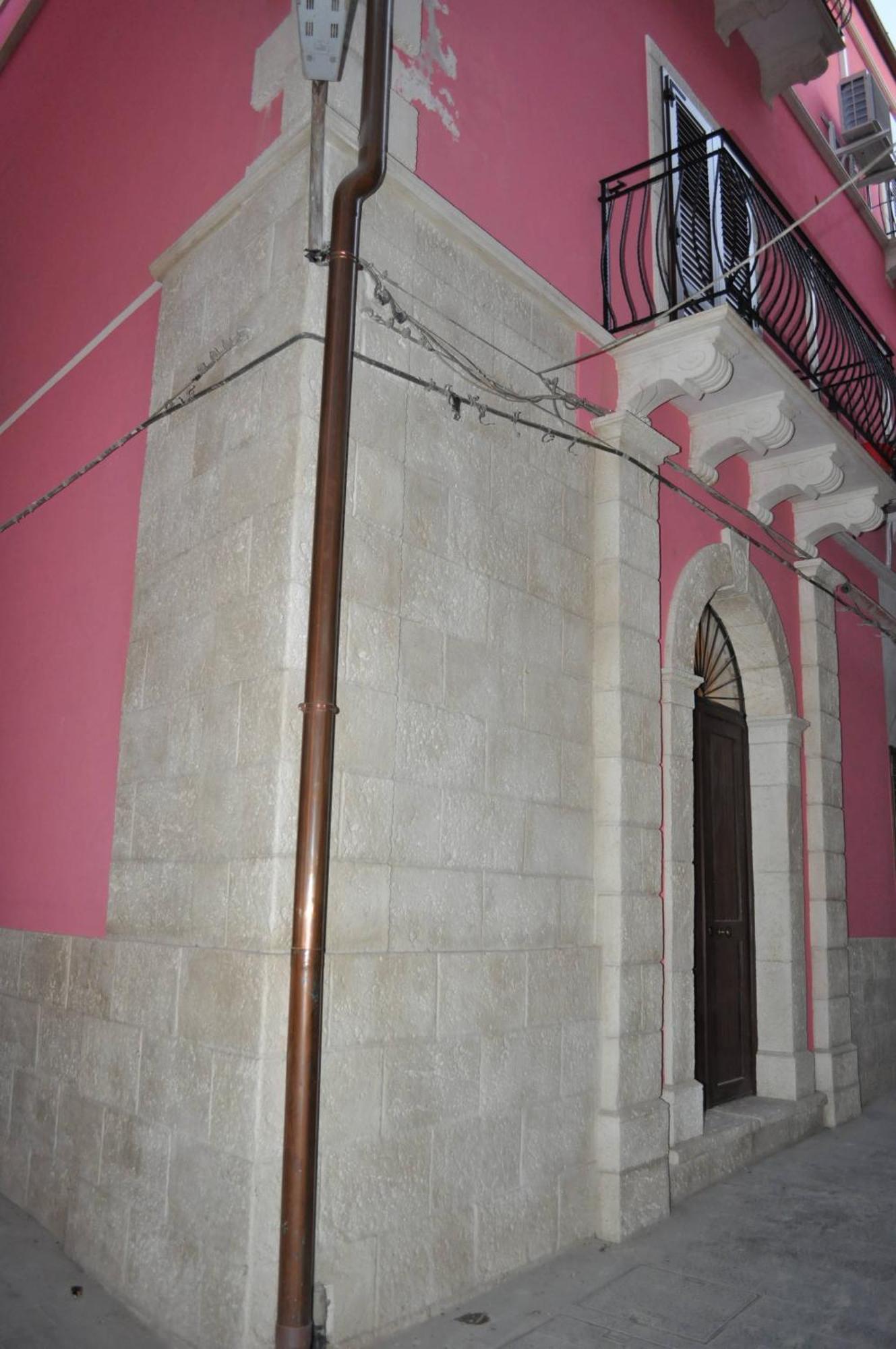Case Albergo Al Cortiletto Licata Exterior foto